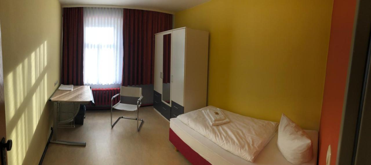Haus Des Volkes - Das Bauhaushotel Probstzella المظهر الخارجي الصورة