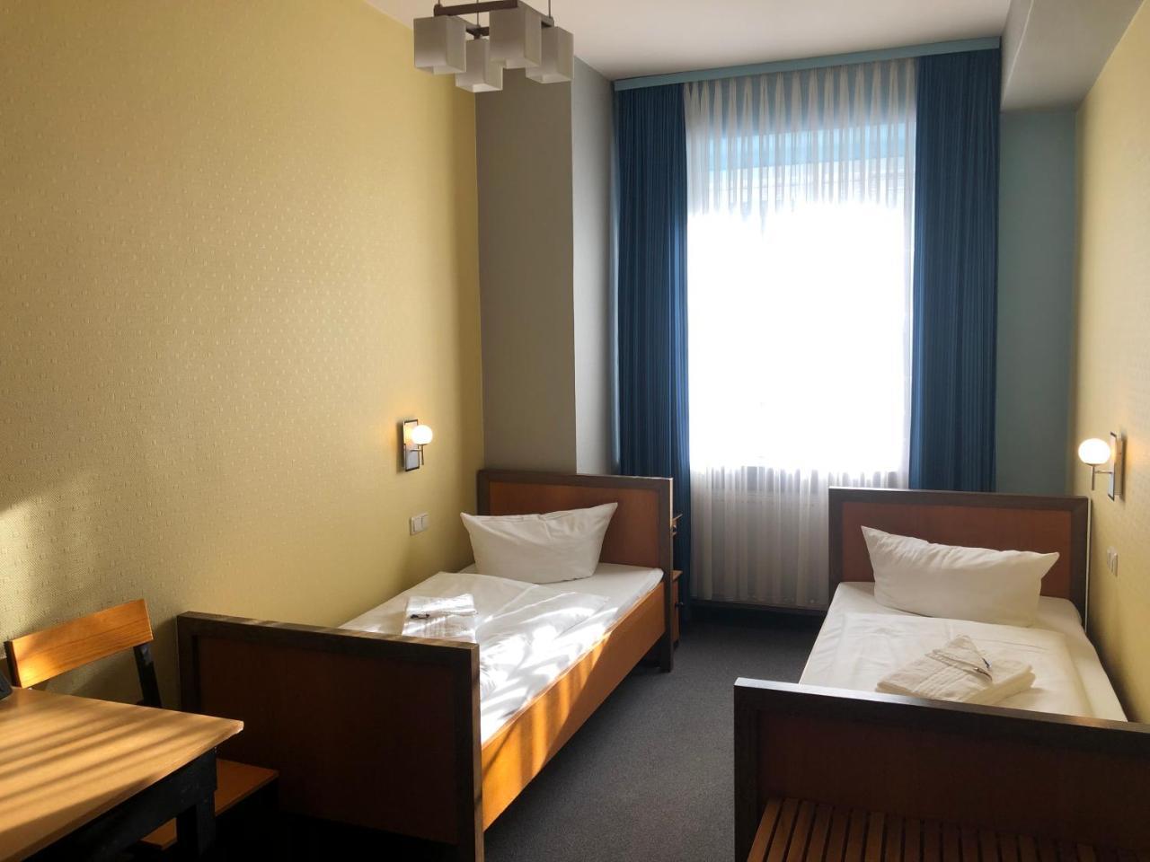 Haus Des Volkes - Das Bauhaushotel Probstzella المظهر الخارجي الصورة