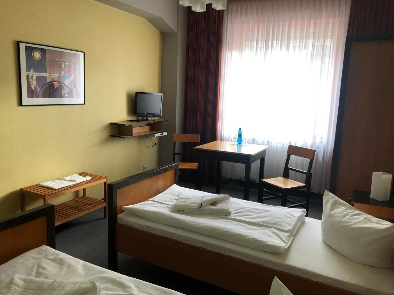 Haus Des Volkes - Das Bauhaushotel Probstzella المظهر الخارجي الصورة
